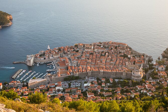 Dubrovnik Shore Excursion: Old Town Walking Tour - Cathedral of the Assumption: why the rebuilding story matters