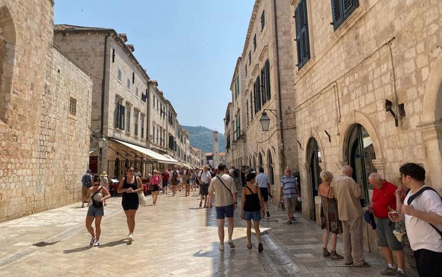 Dubrovnik: Small-Group Guided Old Town History Walking Tour - Why this 90-minute Old Town walk is the smart way to start in Dubrovnik