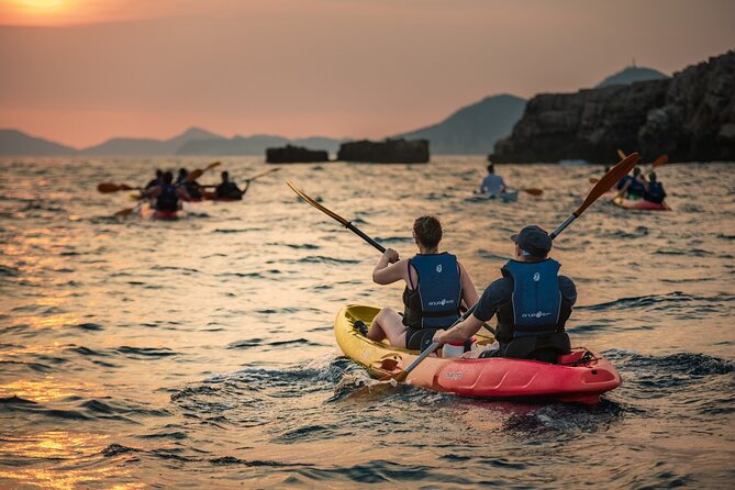 Dubrovnik: Sunset Kayak & Snorkel Tour with Wine & Water - Dubrovnik kayak at sunset: the feel you’re paying for