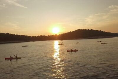 Dubrovnik: Sunset Kayaking & Snorkeling with water &wine - Paddling Around Lokrum at Sunset: Sea Views With a Guide Talking