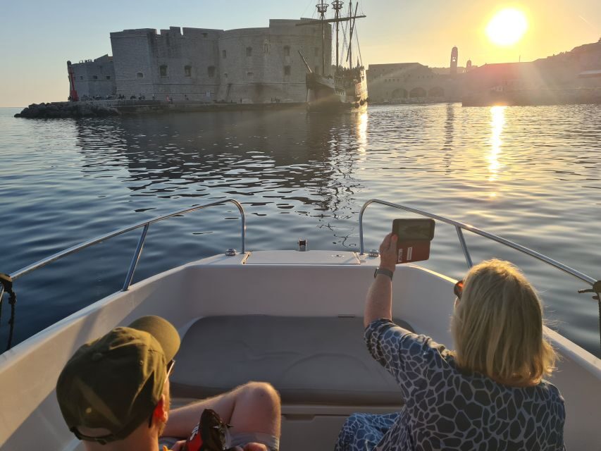 Dubrovnik: Sunset Tour With Panorama Of City Walls - Who should book this Dubrovnik sunset panorama cruise