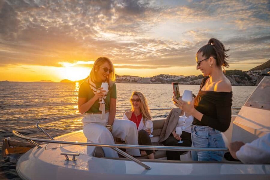 Dubrovnik: Sunset Tour With Panorama Of City Walls - Why a sunset cruise off Dubrovnik walls feels like a cheat code