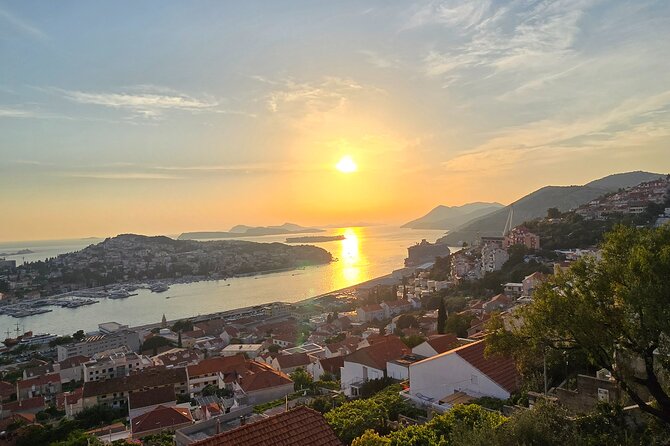 Dubrovnik Sunset Tour with Scenic Views and Local Wine - Dubrovnik Observation Point and the high panoramic sweep