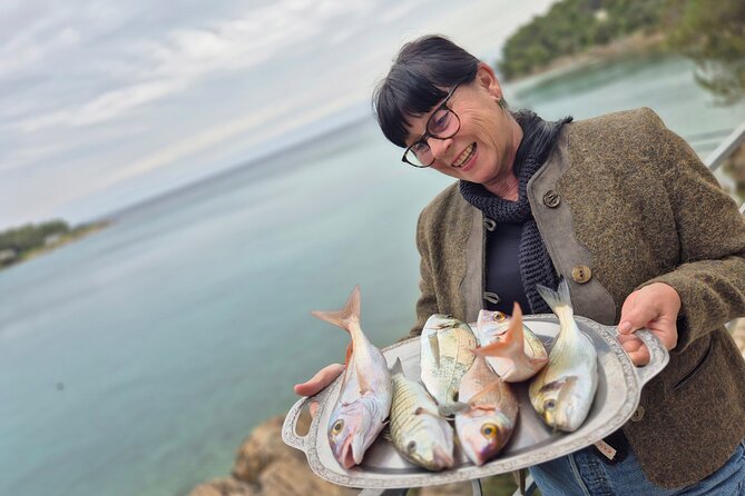 Dubrovnik to Split luxury transfer with 5course LUNCH INCLUDED - Dubrovnik stop: a quick orientation window, not a full city tour