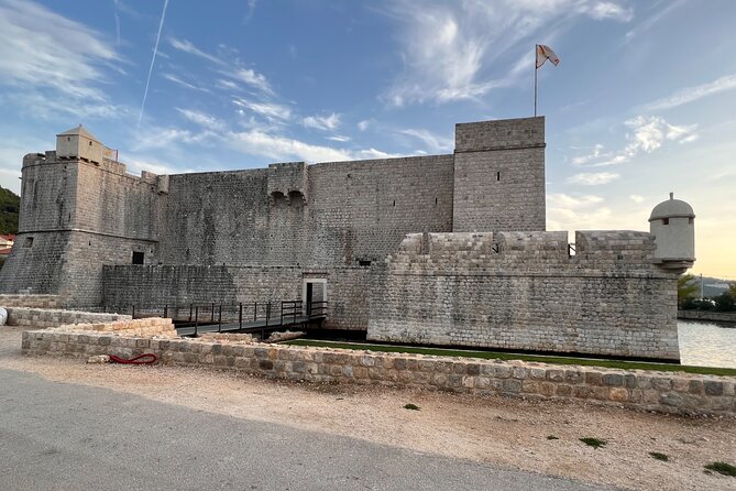 Dubrovnik to Split Private Tour with Transfer - Winery Rizman in Komarna: A Taste Stop Without the Pressure