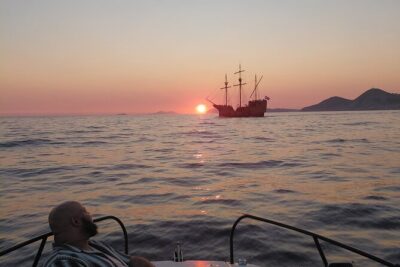 Dubrovnik Unwind - Private Boat Tour - Elafiti, Blue Cave, Sunset - Porat Meeting Point and How the Boat Time Feels