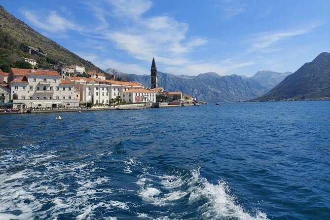 Dubrovnik Walk & Wine: Old Town Walking tour with a Glass of Wine - The wine portion: what you should expect and how to get the most out of it