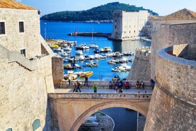 Dubrovnik walking history tour - Onofrio’s Fountain and the 12 km aqueduct: water as a story, not a detail