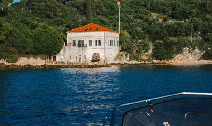 Dubrovnik:Elaphiti Islands and caves Private Speedboat Tour - Price vs. fuel: is this worth $447 for up to four?