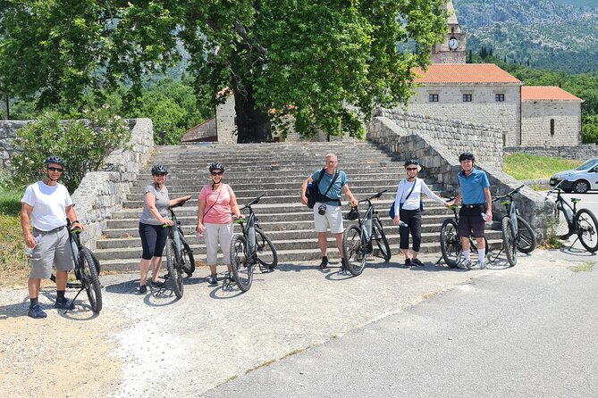 E-Bike Tour + Gourmet Snack + Wine Tasting (Small Group) - Roads, safety, and the first-time e-bike question
