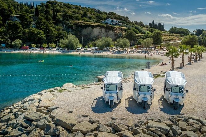 Eco City Tour Split - Diocletian’s Palace stops: Golden Gate and the Peristyle area