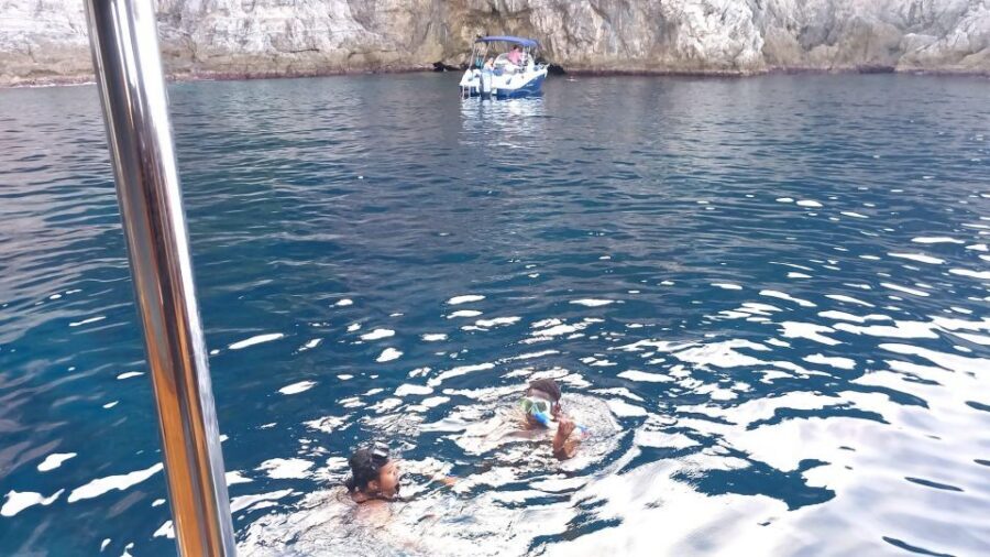 Elaphite Islands Cruise with Local Gastronomy at Captain's H - Should you book this Elaphite Islands cruise?