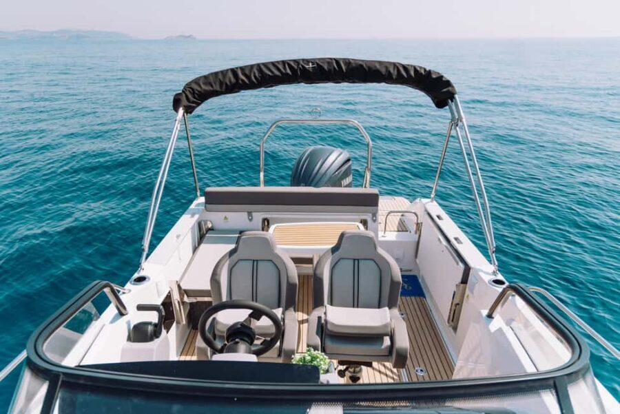 Elaphite Islands: Private boat tour (Cap Camarat 7.5wa) - Grebeni first: a scenic warm-up before the main islands