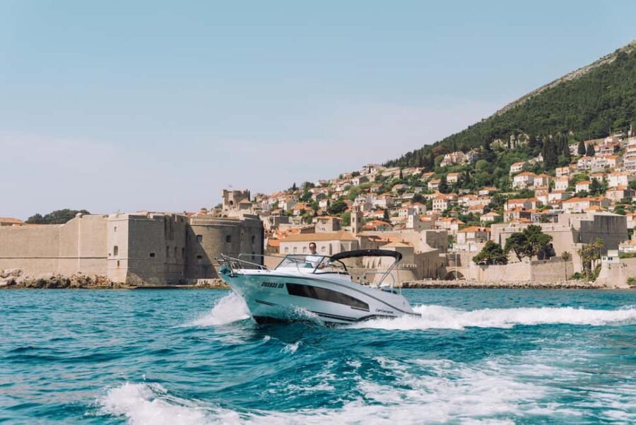 Elaphite Islands: Private boat tour (Cap Camarat 7.5wa) - Lopud: Šunj sandy beach plus island walking time