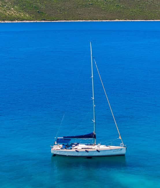 Elegant Day-Sailing Tour-Lunch&Drinks included - What This Day Sail Really Feels Like