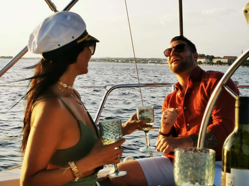 Elegant Sunset cruise under sails,large yacht,full comfort - FAQ