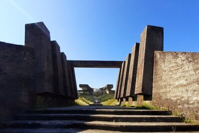 Ex-Yugoslavian "Spomeniks" tour - Stop 1: Podgaric and the Monument to the Revolution of the People of Moslavina