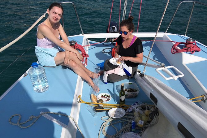 Experience full day sailing from Dubrovnik to Elaphiti islands - Drinks, water, and the lunch reality