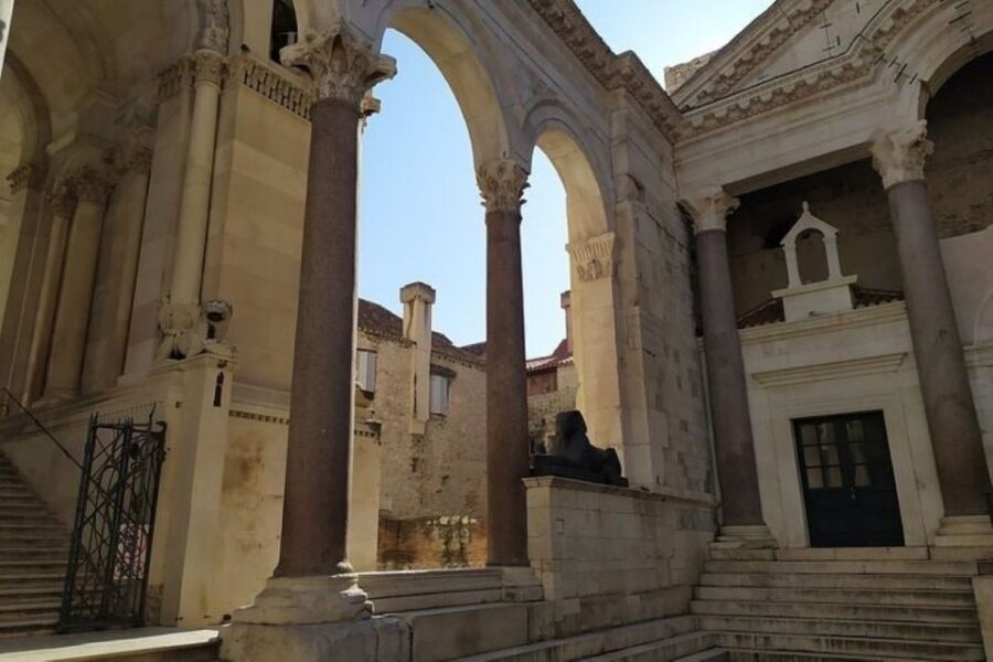 Experience Split History Walking Tour With Local Historian - Pace, group size, and practical tips for a 2-hour walk