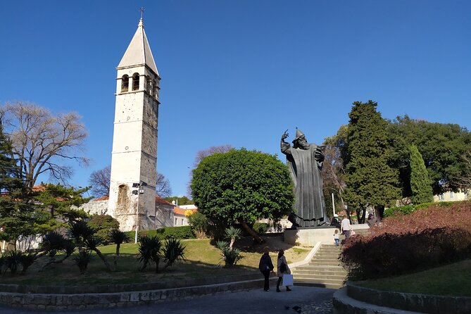 Experience Split With Local Professional Historian - Private - Gregory of Nin statue: more than a photo stop