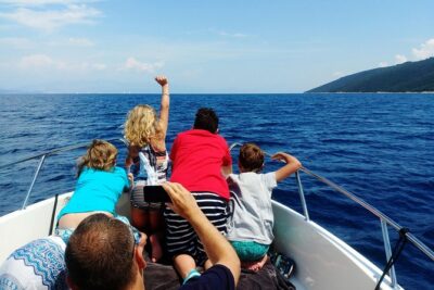 Explore Hvar, Brac and Solta on the Private Boat Trip - Unique Experience - Cruising to Hvar: One Hour of Sea Views Before Town Time