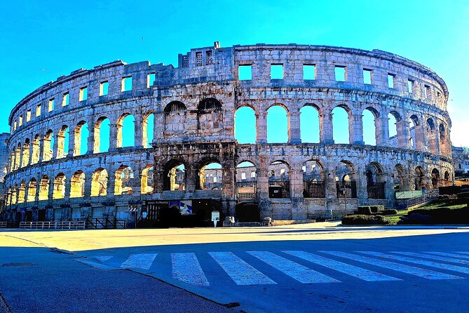 Explore layers of Pula's History in German or English - Temple of Augustus and the Forum start: get your bearings fast