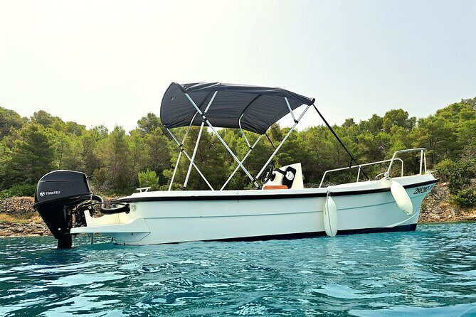 Explore the West coast of the island Brac by BETINA boat - Your west-coast day plan in plain terms