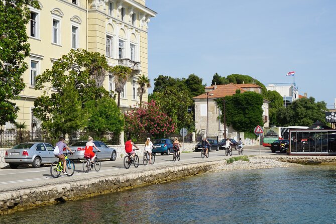 Explore Zadar Bike Tour - Stop 1: the Sphinx in Zadar, and why it is here at all
