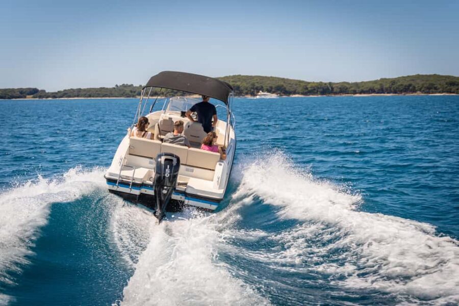 Fazana: Taxi to Sveti Jerolim island - Pets Friendly Without Making It Complicated