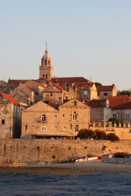 From Dubrovnik: Korcula Island Tour with Wine Tasting - Weather and Comfort: Plan Like You’re in the Med