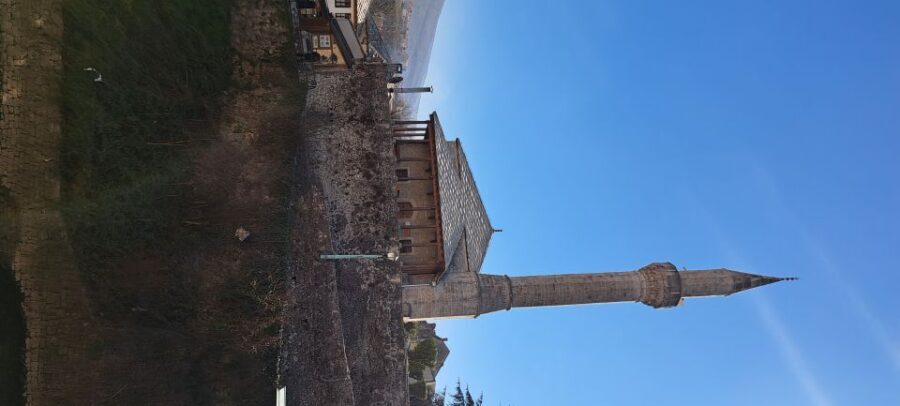 From Dubrovnik: Mostar and Kravica falls Small Group Tour - The guide: history and Bosnia stories that make the day click