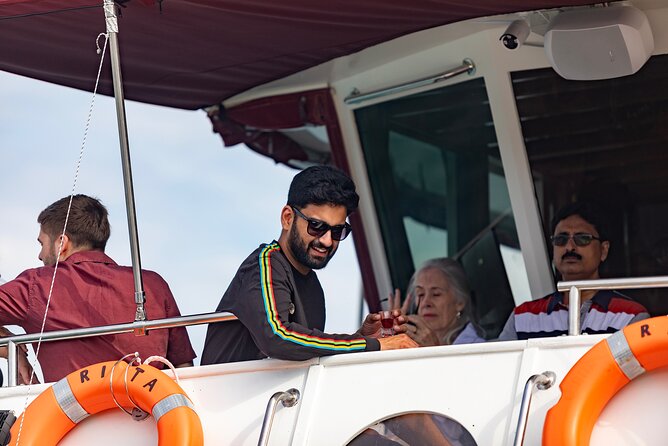 From Dubrovnik: Premium Three Island Cruise with lunch and drinks - Food and Drinks at Sea: Lunch Menus, Wine at the Table, and What Costs Extra