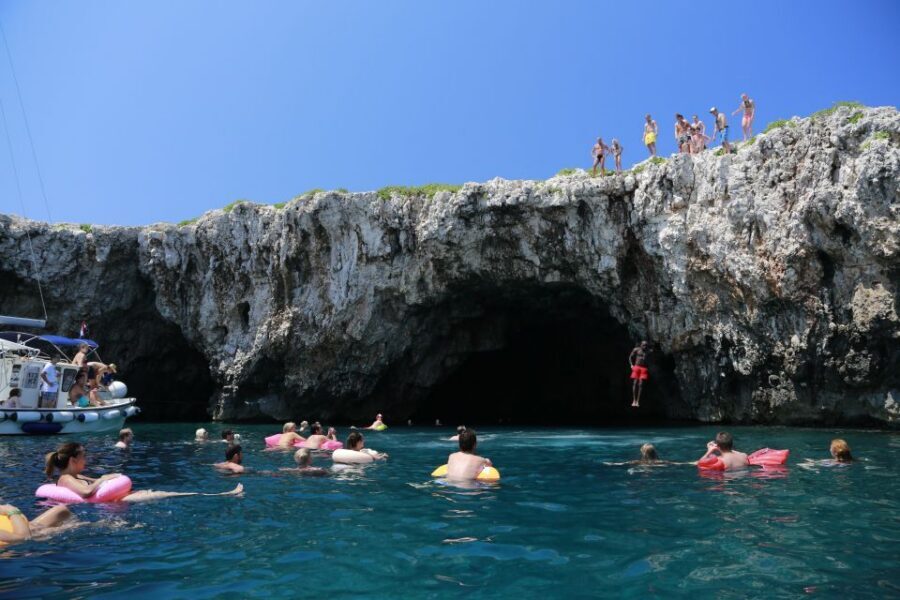 From Hvar: Pakleni Islands & Red Rocks Comfort Sailboat Tour - Pakleni Islands cruising: where the day turns postcard-clear