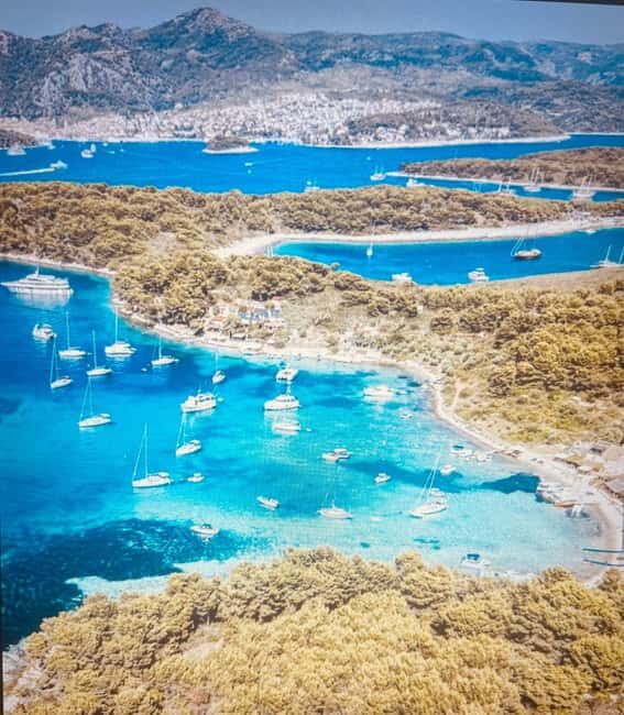 From Hvar: Private tour of Red Rocks & Pakleni Islands - Red Cliffs: cliff-jump energy with a safety-first vibe