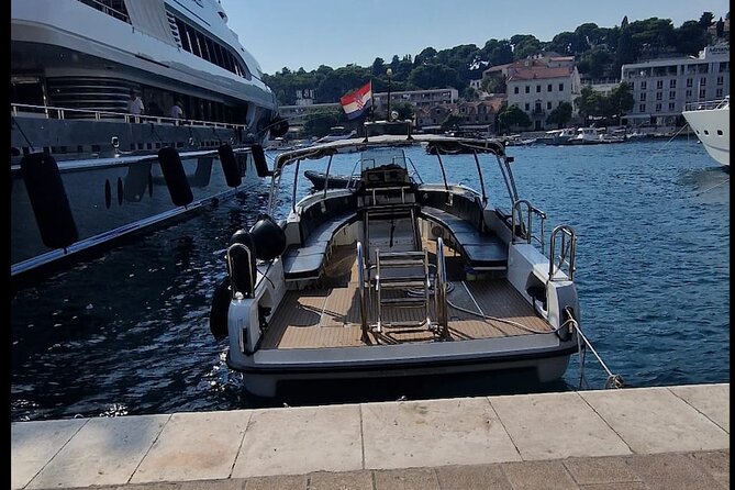 From Hvar: Unforgettable Tour to The Island Vis and Blue Cave - Fast Vis days: what makes this speedboat tour work
