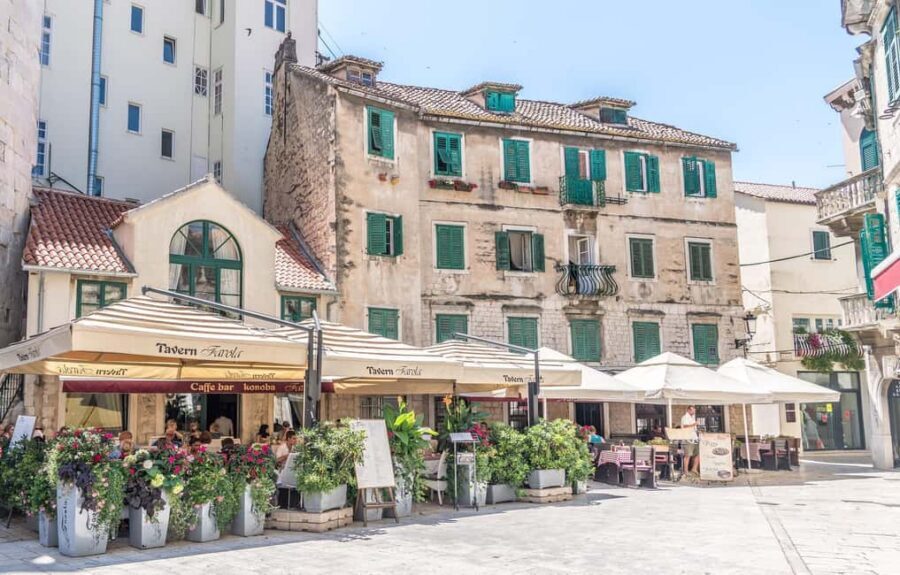 From Makarska Riviera : Split City Small Group Tour - Your guided walk: Diocletian’s Palace and Split’s old streets