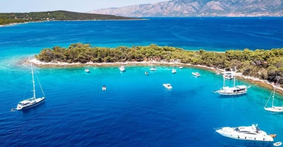 From Makarska:Hvar and Brač Island : Day Tour with speedboat - Golden Route vs Blue Route: Choosing the Right Day