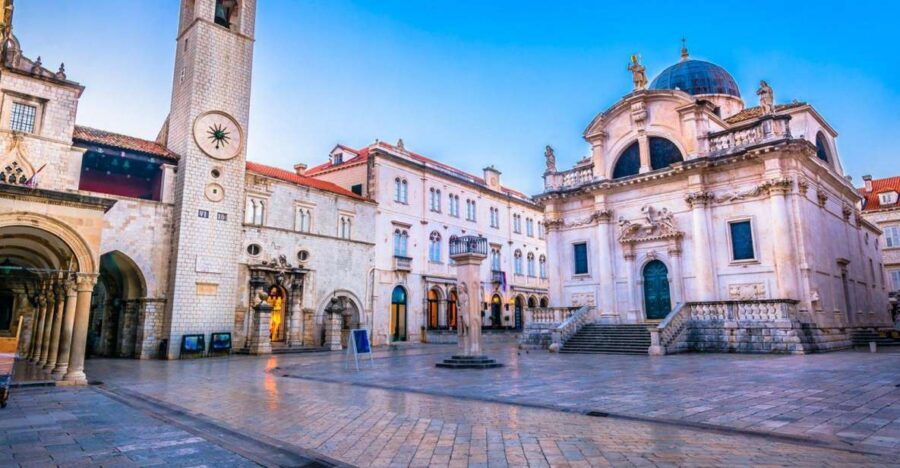 From Montenegro: Dubrovnik Private Tour - Ferry Views and Herceg Novi Stairs: The Warm-Up