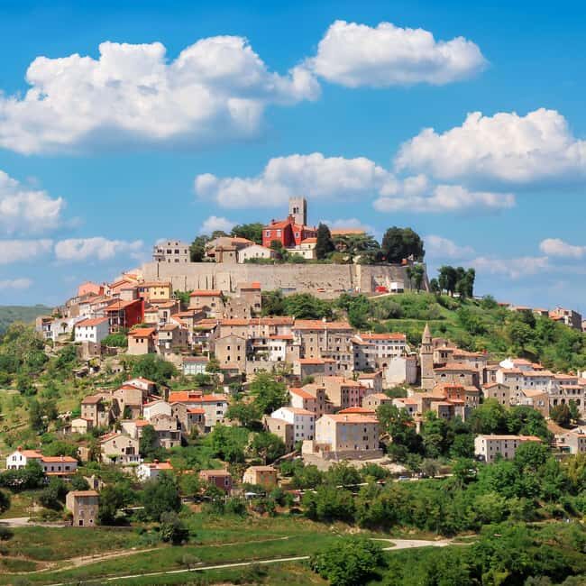 From Pula/Medulin: Istria Tour + Poreč, Motovun and Groznjan - Why this Pula/Medulin route hits the right notes