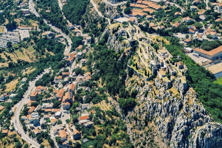 From Sinj: Panoramic Flight over Split - What you’ll see over Split, Brač, and Šolta (and how to get your bearings fast)