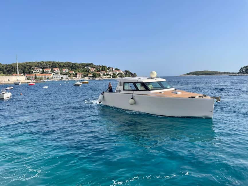 From Split: 5 Islands and Blue Cave Boat Tour - Key points at a glance