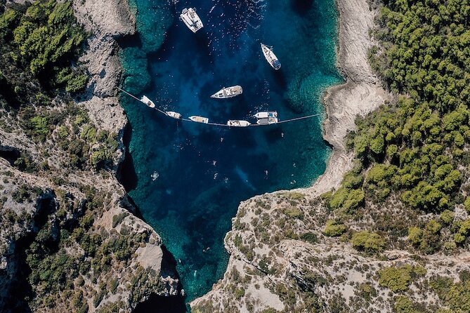 From Split: Blue cave & 5 Islands tour - Paklinski Islands (40 minutes): what it is and why the sunset matters
