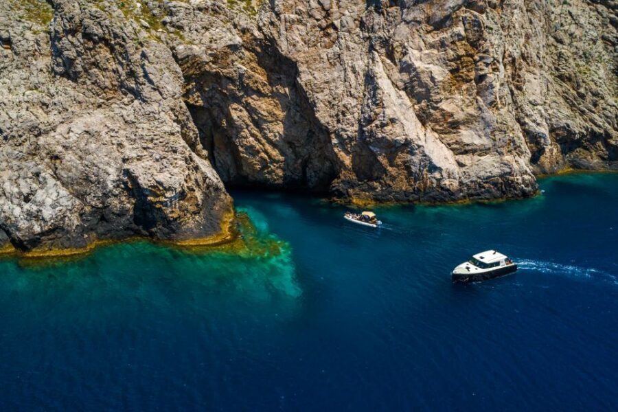 From Split: Blue Cave and Hvar Guided Tour by Luxury Boat - Milna lunch break and the island rhythm