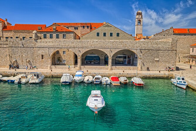 From Split: Dubrovnik Private Tour - Local Food with Wine Tasting - Wine, food, and the 21+ alcohol rule you should know
