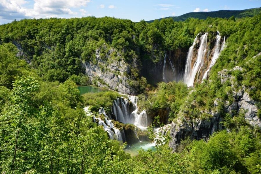 From Split or Trogir: Plitvice Lakes Trip with Entry Ticket - Key Things You’ll Notice on This Plitvice Day Trip