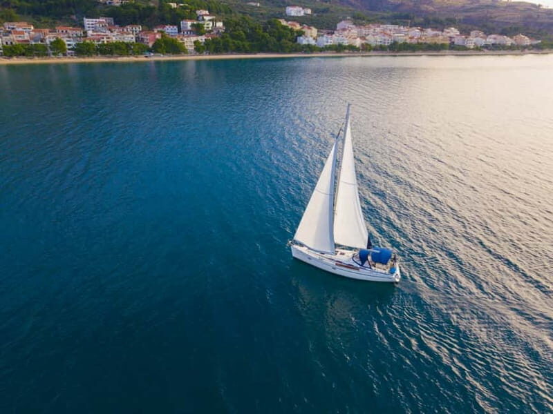 From Tučepi: Makarska Riviera Private Sailing Day Trip - The sailing route: how wind and weather shape your day to Hvar or Brač