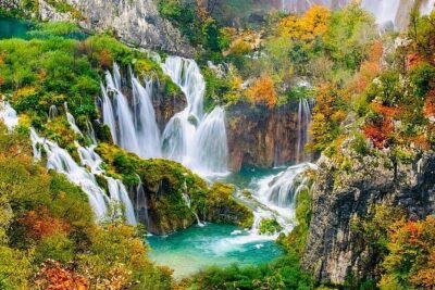 From Zadar: Plitvice Lakes Guided Day Tour with Tickets - Electric train and panoramic boat: the best built-in break