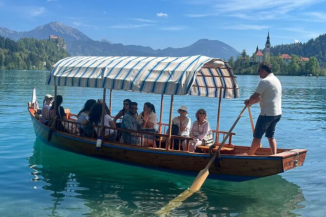 From Zagreb: Ljubljana & Lake Bled Small Group Day Trip - Ljubljana Old Town Orientation: Castle Views Without Guesswork
