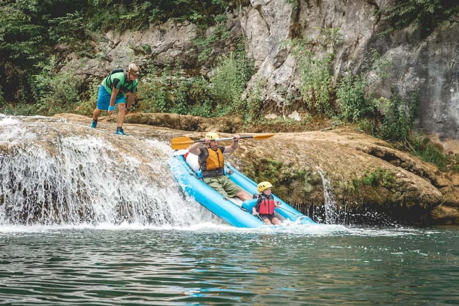 From Zagreb: Mrežnica kayaking & Rastoke village - day trip - Getting There From Zagreb: Bus Ride, Countryside Views, and Guide Time