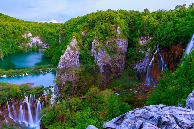 From Zagreb: Plitvice Lakes guided tour - Lunch stop reality: included schedule, not included food